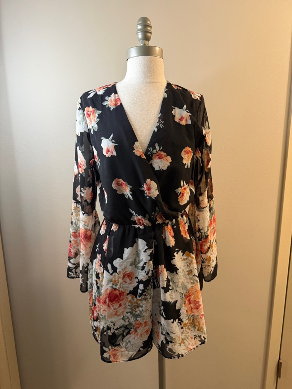 Persun floral romper bell sleeves